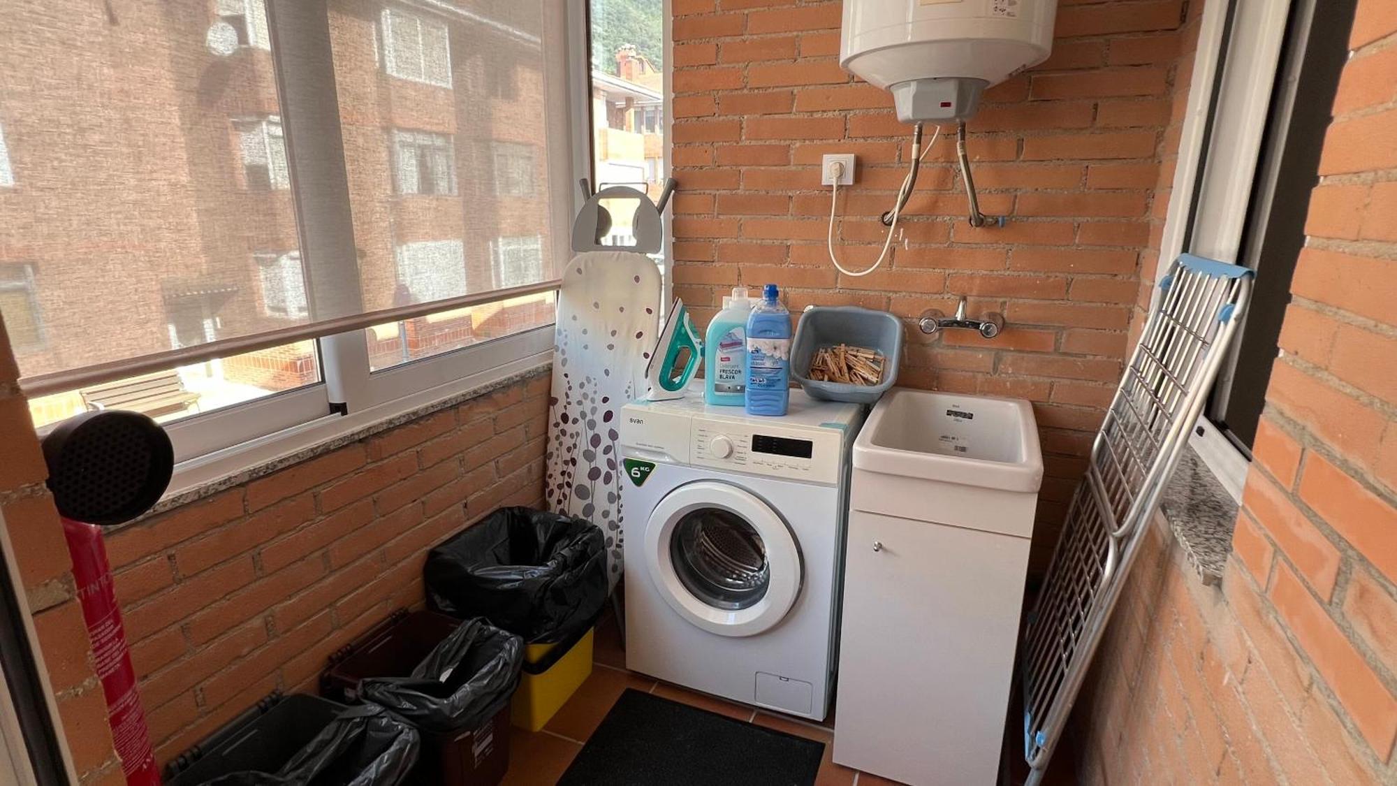 Apartament Acollidor Al Bergueda 6P Sant Jordi de Cercs Exterior photo